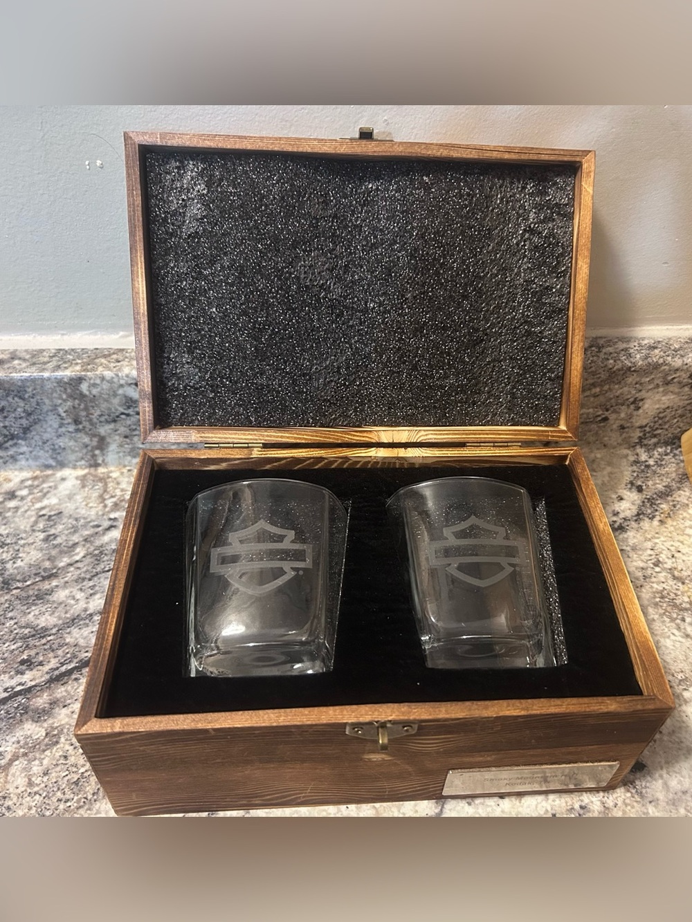 Harley Davison Bar and Shield Premium Whiskey Glass Boxed Gift Set